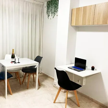 Apartment Lujoso Apto A 30 Metros De La Playa